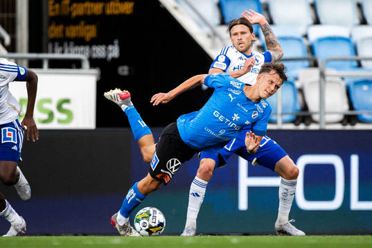 Halmstads Kazper Karlsson och IFK Norrköpings Arnor