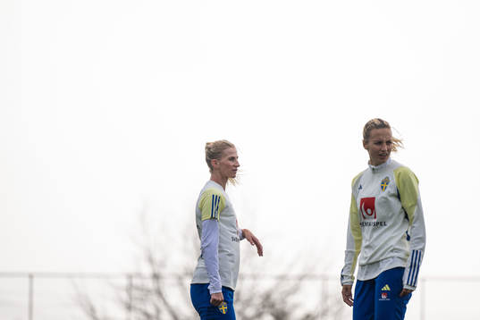 Sofia Jakobsson and Nathalie Björn of the Swedish women's