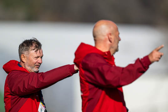 Head coach Peter Gerhardsson and assistant coach Magnus