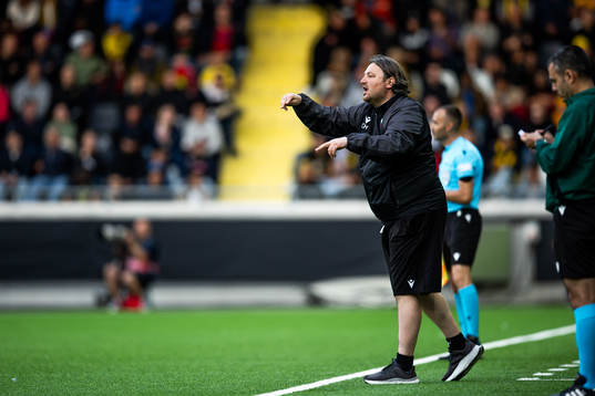 Head coach Craig Harrison of The New Saints