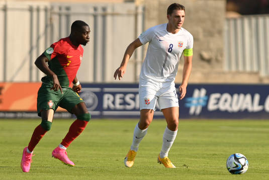 Carlos Borges of Portugal and Niklas Ødegård of Norway