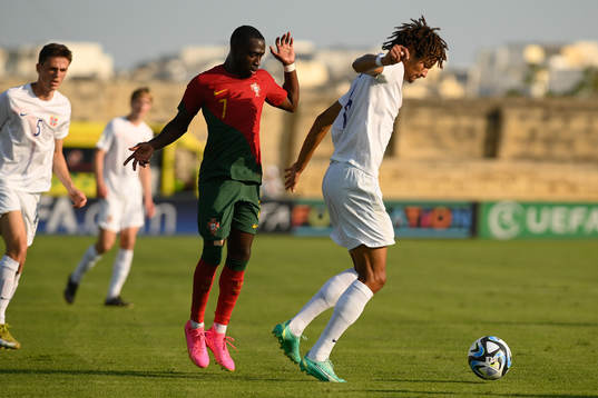 Carlos Borges of Portugal and Alwande Benedict Roaldsøy of