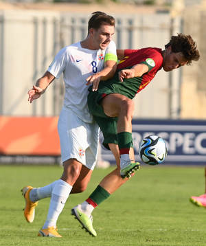 Niklas Ødegård of Norway and Gustavo Sá of Portugal