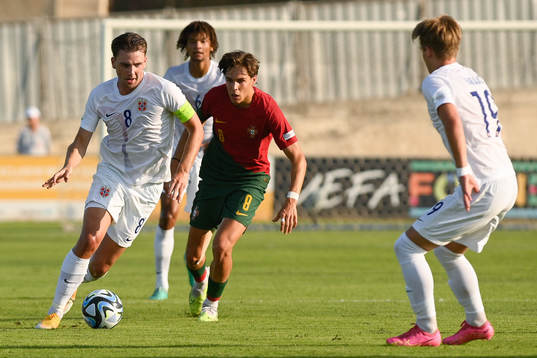 Niklas Ødegård of Norway and Gustavo Sá of Portugal