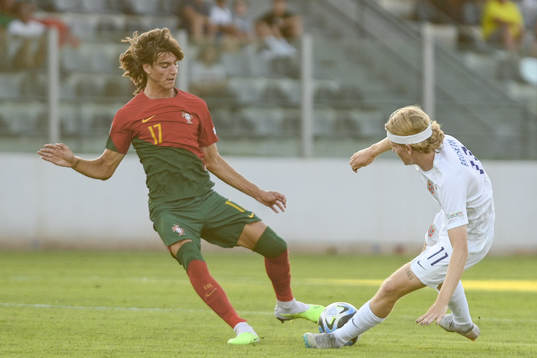 Joao Goncalves of Portugal and Heine Gikling Bruseth of