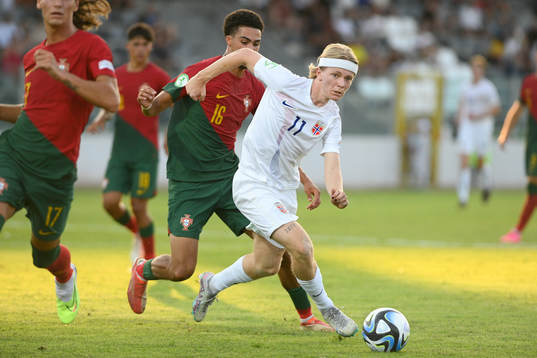 Yanis Da Rocha of Portugal and Heine Gikling Bruseth of