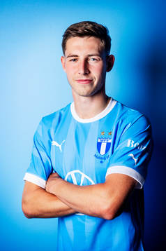 Malmö FF presenterar Lasse Berg Johnsen som ny spelare.