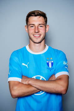 Malmö FF presenterar Lasse Berg Johnsen som ny spelare.