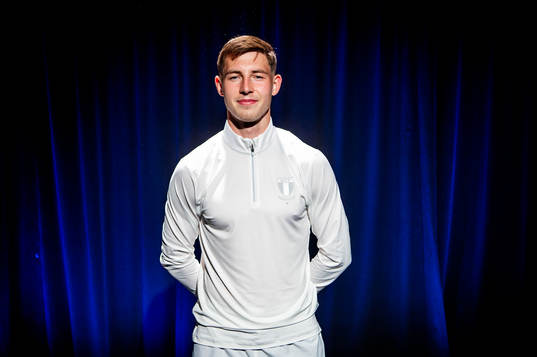 Malmö FF presenterar Lasse Berg Johnsen som ny spelare.
