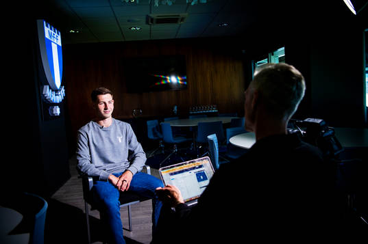 Malmö FF presenterar Lasse Berg Johnsen som ny spelare.