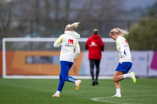 Anna Sandberg and Hanna Lundkvist of the Swedish women's