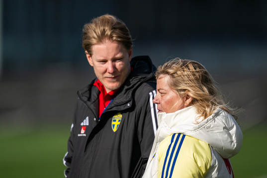 Press officer Fredrik Madestam and Team Manager Marika