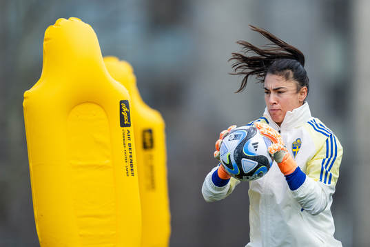 goalkeeper Zecira Musovic of the Swedish women's national