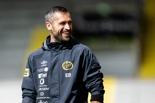 Assisterande tränare Emir Bajrami