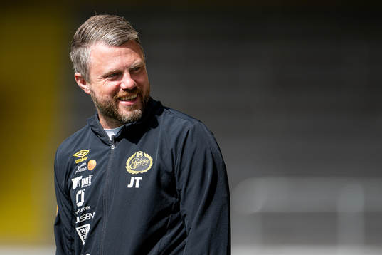 Manager Jimmy Thelin