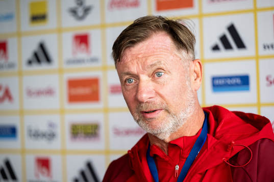Head coach Peter Gerhardsson of the Swedish women's