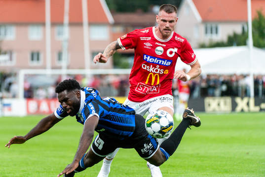 Sirius Patrick Nwadike och Degerfors Rasmus Örqvist