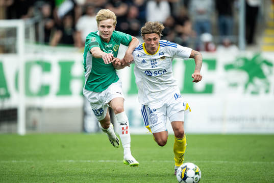 Jönköpings Södras Måns Isaksson och GIF Sundsvalls