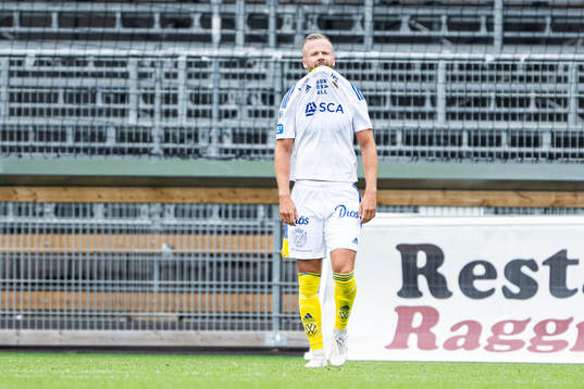 GIF Sundsvalls Robert Lundström deppar
