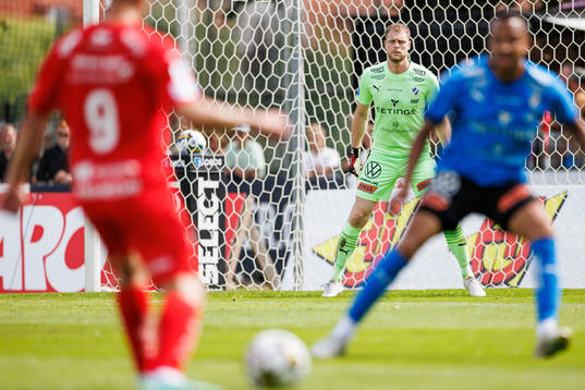 Halmstads målvakt Malkolm Nilsson Säfqvist