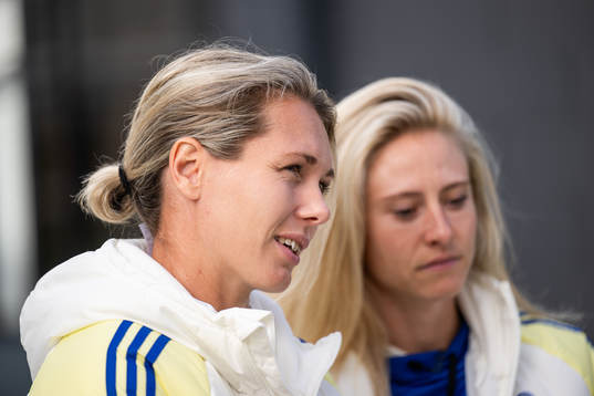 Goalkeeper Jennifer Falk and Rebecka Blomqvist