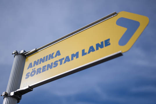 A road sign which reads ”Annika Sörenstam Lane” (named