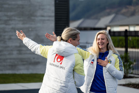 Goalkeeper Jennifer Falk and Rebecka Blomqvist