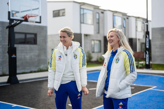 Goalkeeper Jennifer Falk and Rebecka Blomqvist