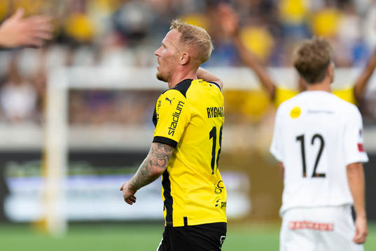 Häckens Mikkel Rygaard Jensen jublar
