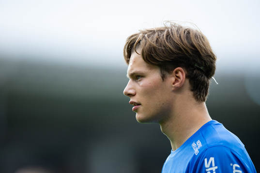 Brommapojkarnas målvakt Filip Sidklev