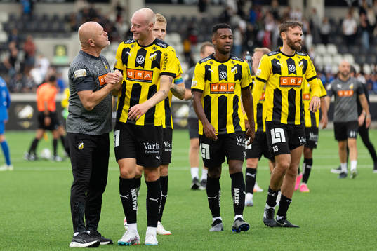 Häckens tränare Per-Mathias Høgmo och Valgeir Lunddal