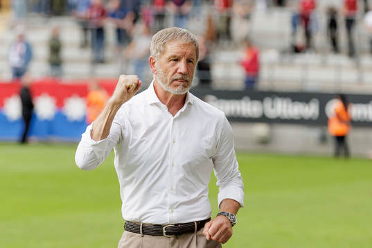 Helsingborgs tränare Stuart Baxter jublar