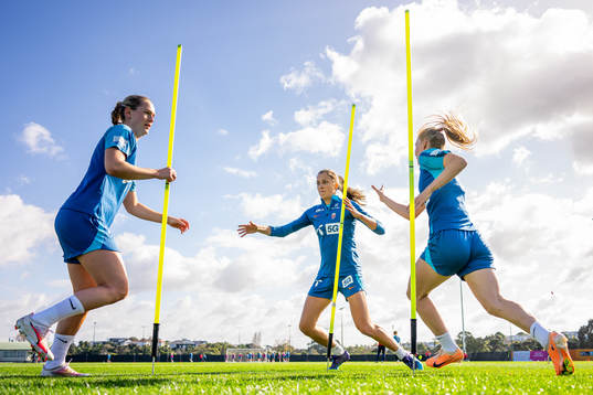 Elisabeth Terland, Emma Stølen Godø and Malin Brenn of