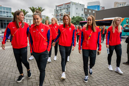 Emilie Bosshard Haavi, Vilde Bøe Risa, Caroline Graham