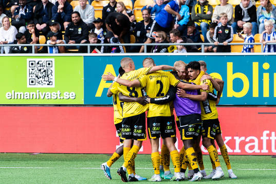 Elfsborgs spelare jublar