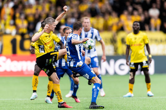 Elfsborgs Andre Ibsen Rømer och IFK Göteborgs Marcus Berg