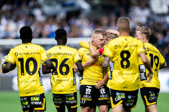 Elfsborgs Per Frick jublar