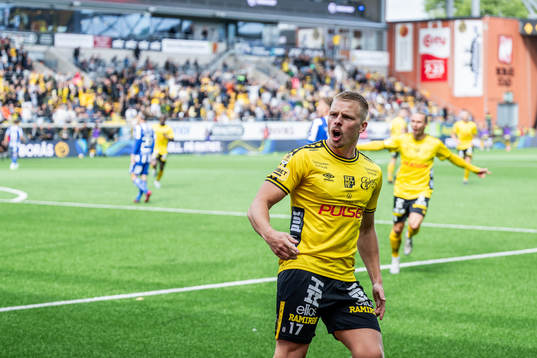 Elfsborgs Per Frick jublar