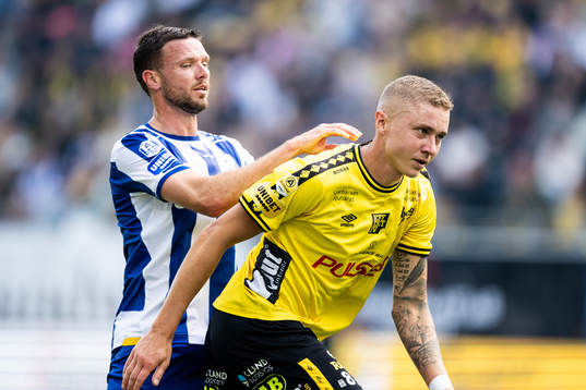 IFK Göteborgs Marcus Berg och Elfsborgs Sebastian Holmen