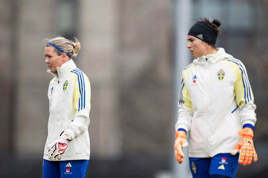 Goalkeeper Jennifer Falk and goalkeeper Zecira Musovic of