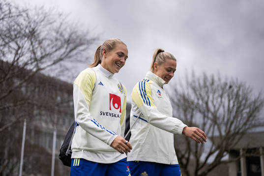Magdalena Eriksson and Fridolina Rolfö of the Swedish