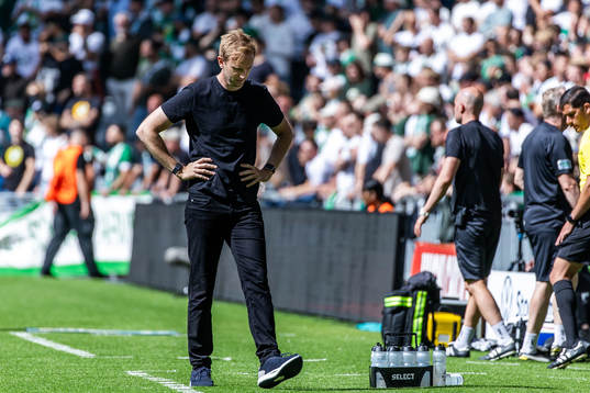 Kalmars tränare Henrik Jensen deppar