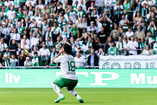 Hammarbys Jusef Erabi deppar