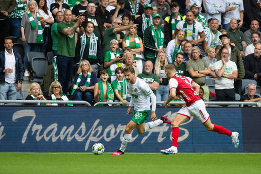 Hammarbys Joel Nilsson och Kalmars David Kristjan Olafsson