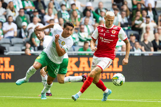 Hammarbys Jusef Erabi och Kalmars Rasmus Sjöstedt
