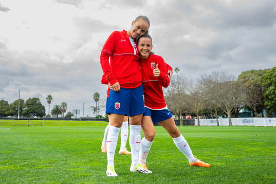 Guro Reiten and Tuva Hansen of Norway