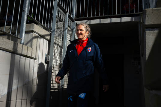 Hege Riise, head coach of Norway, at half-time