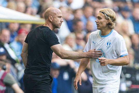 Malmö FFs tränare Henrik Rydström och Sebastian Nanasi