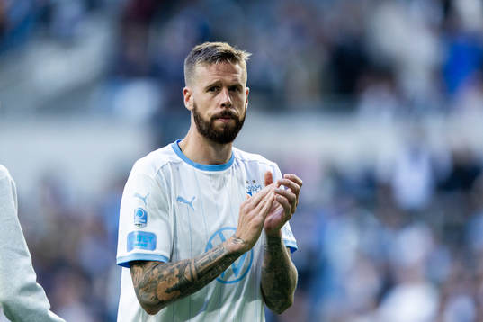Malmö FFs Pontus Jansson tackar publiken