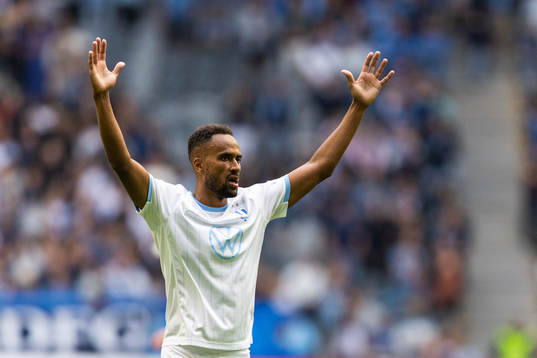 Malmö FFs Isaac Kiese Thelin reagerar
